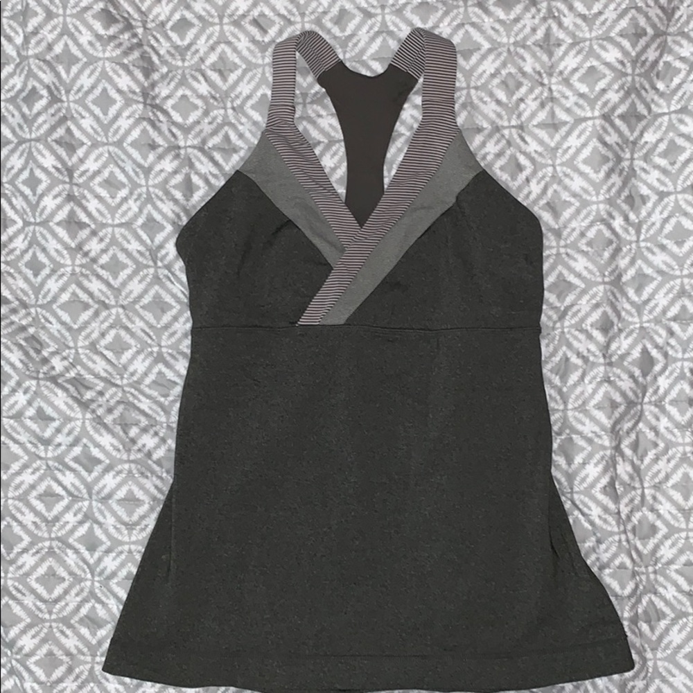 Lululemon yoga top